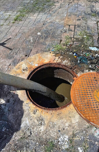 https://blockeddrainshuntingdale.com.au/uploads/2025/07/blocked-drains-50219.jpg