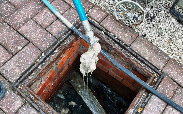 https://blockeddrainshuntingdale.com.au/uploads/2025/07/blocked-drains-598620.jpg